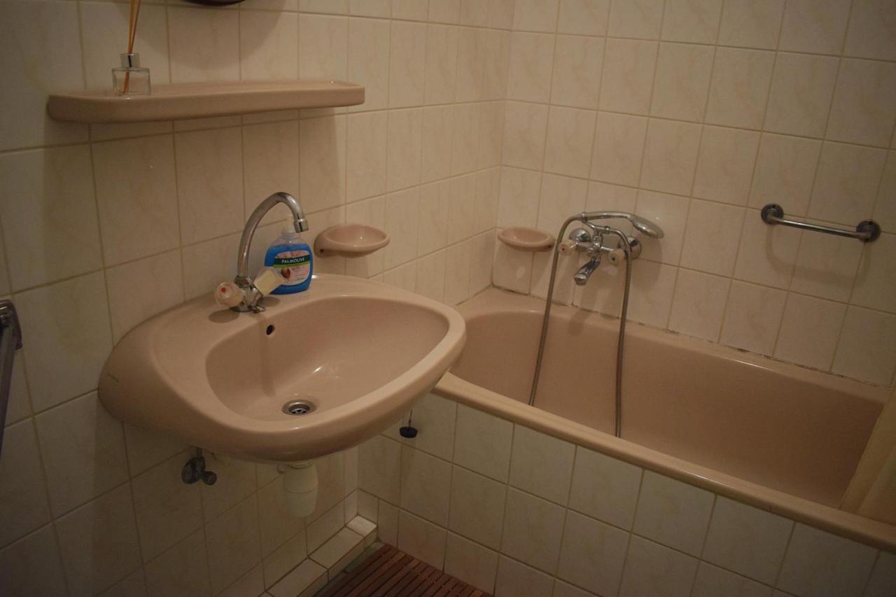 Ket Diofa Vendeghaz Hotell Felsőtárkány Exteriör bild