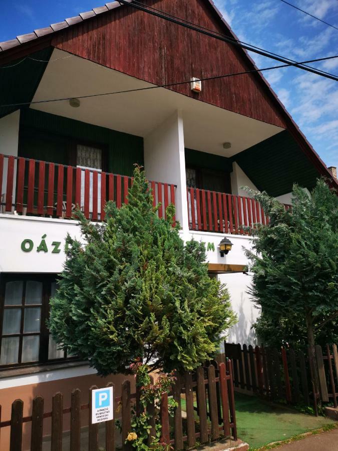 Ket Diofa Vendeghaz Hotell Felsőtárkány Exteriör bild